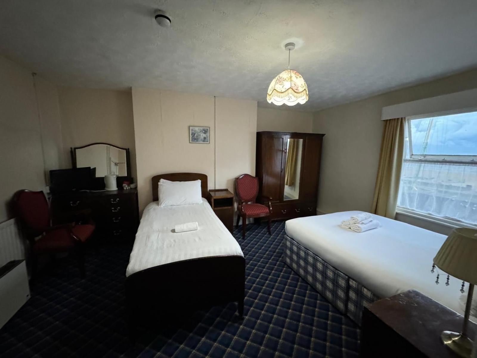 Royal Hotel Грейт-Ярмут Экстерьер фото