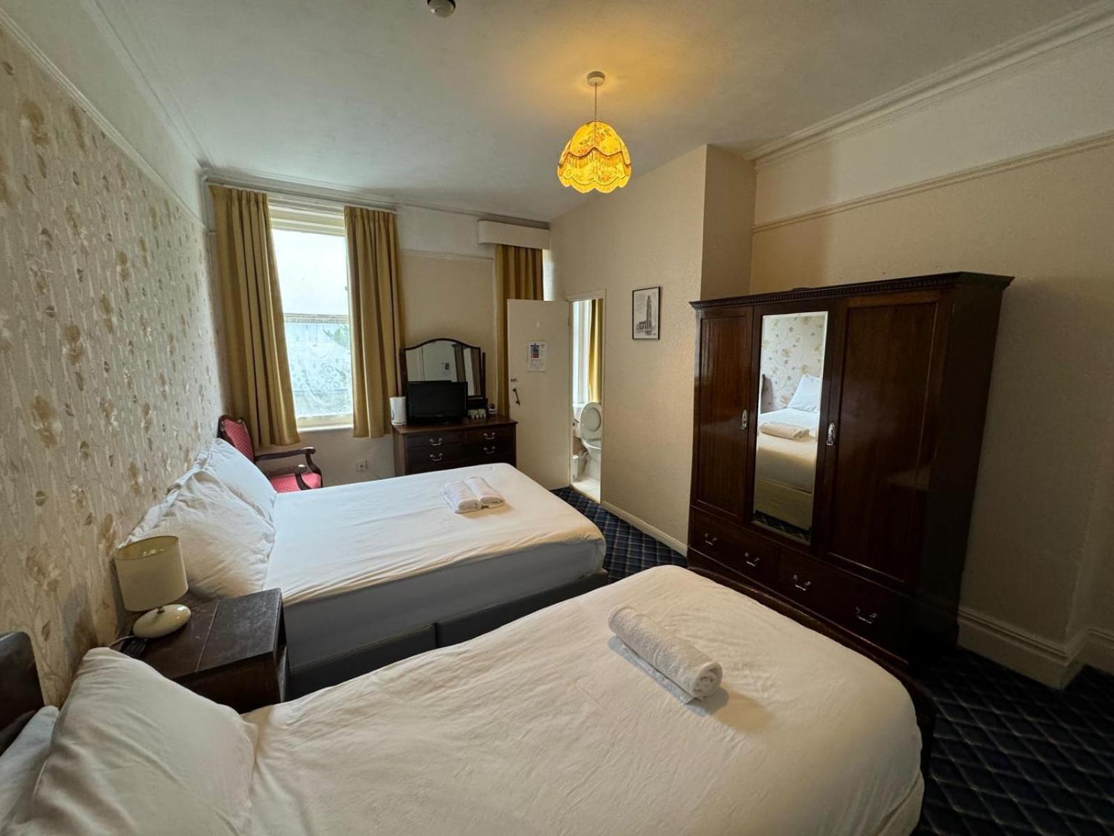 Royal Hotel Грейт-Ярмут Номер фото